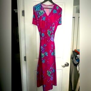 Muumuu, Magenta & Pink w/ Turquoise, Flowered, Size M, Ties in the back.